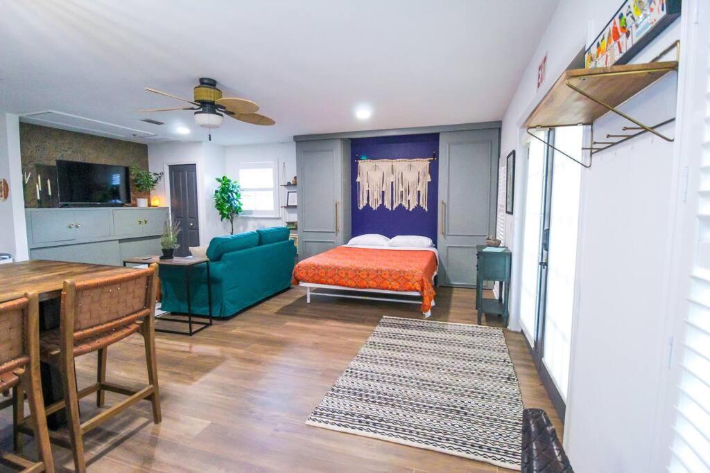 The Mini Moody - Luxurious Home Recently Renovated Close To Beach & Downtown St. Augustine Exterior photo